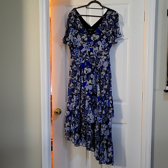 INC International Concepts Dress - Picture 2 of 10